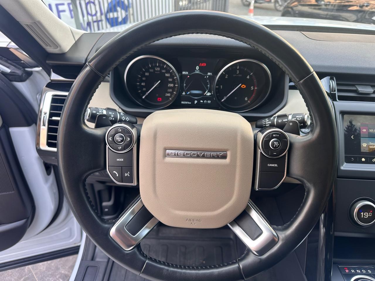 Land Rover Discovery 2.0 TD4 180 CV HSE