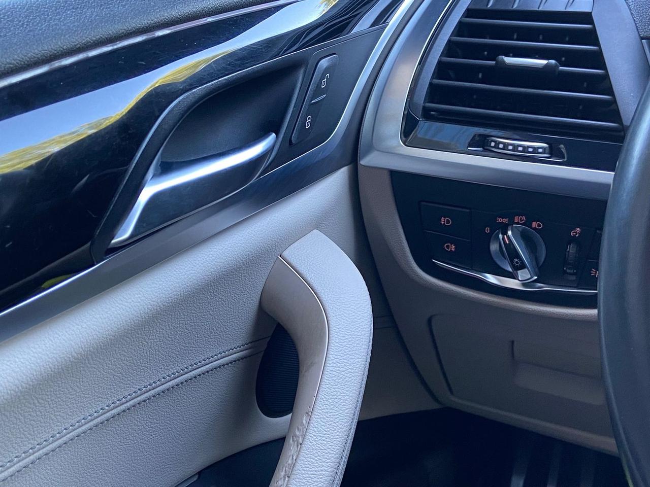 Bmw X4 M Sport X 20 d #10593