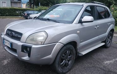 Hyundai Tucson 2.0 4x4 GUIDABILE DA NEOPATENTATI