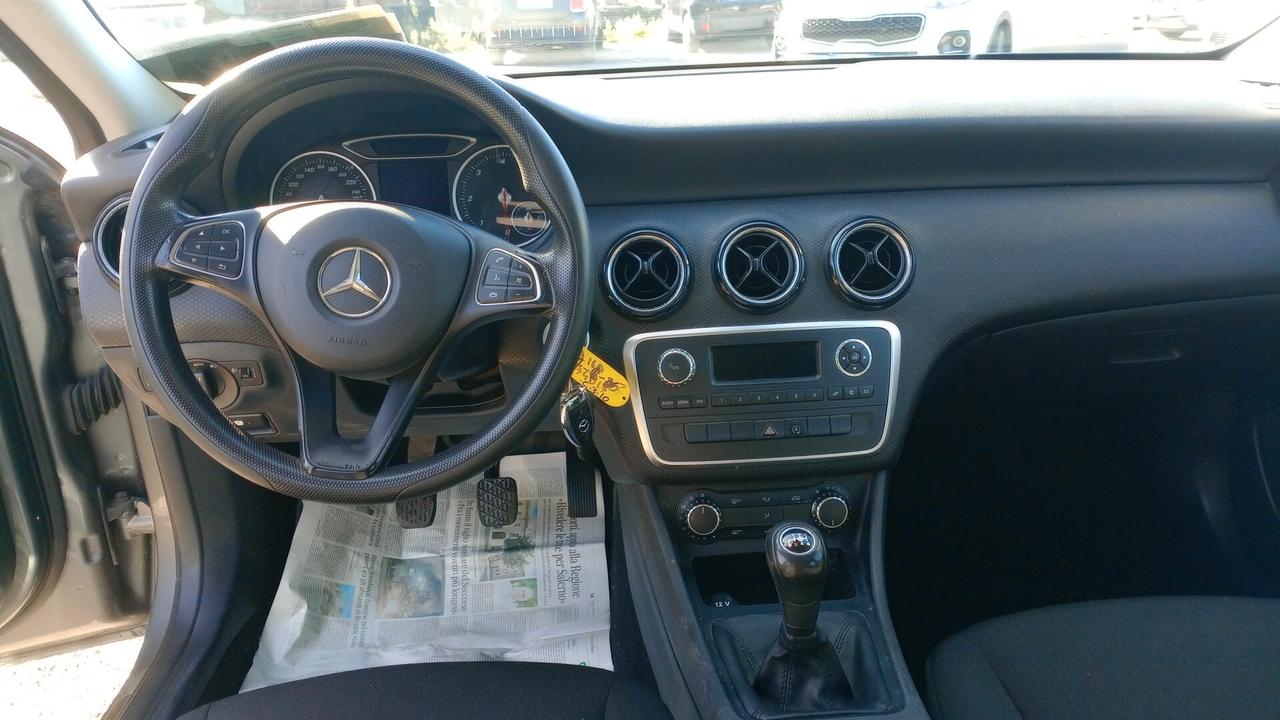 Mercedes-benz A 160 d 90 CV per neopatentati