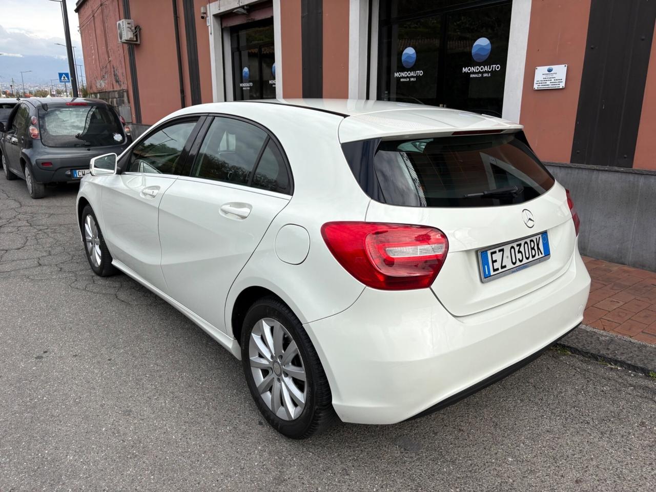 Mercedes-benz A 160 CDI Automatic Executive 2015