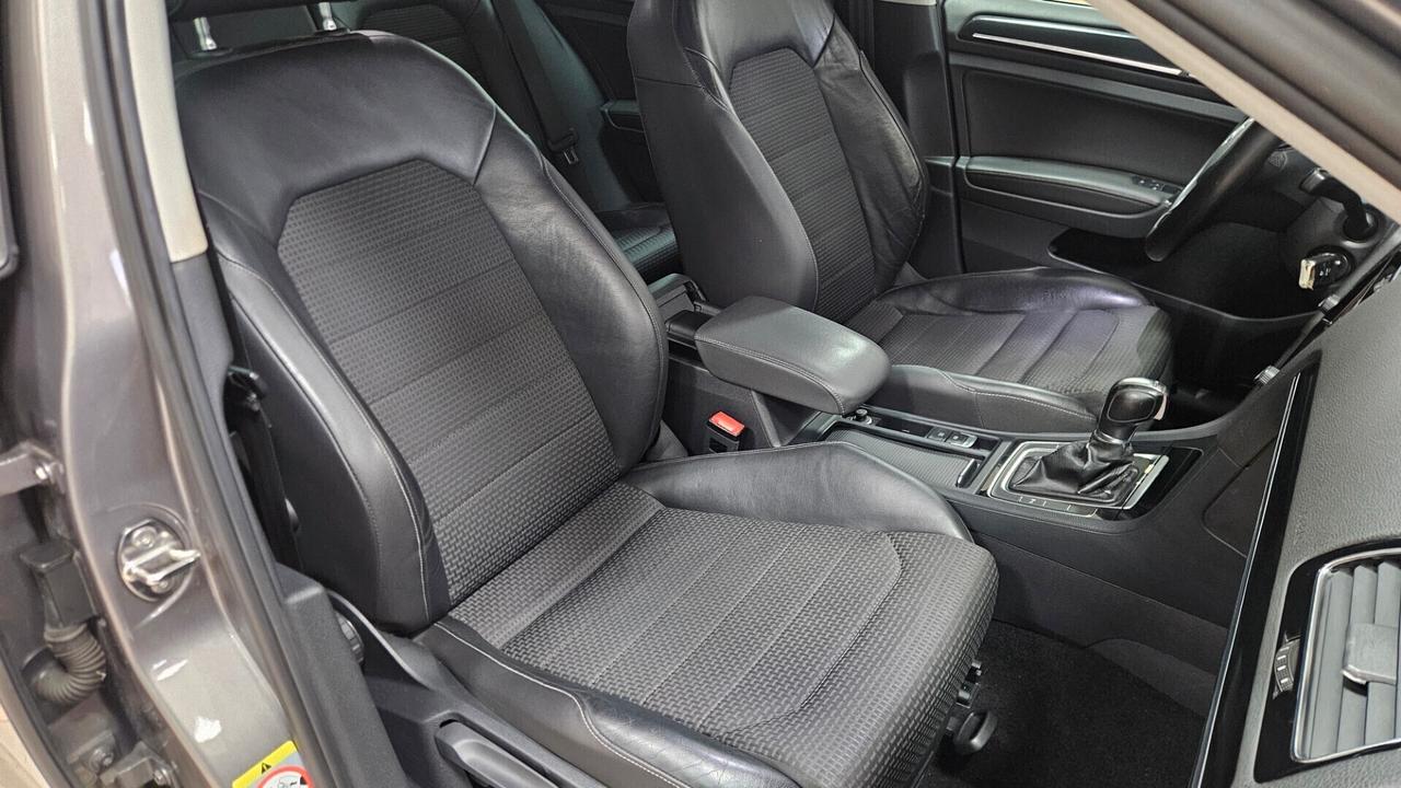 Volkswagen Golf 1.6 TDI DSG 5p. Highline BlueMotion Technology