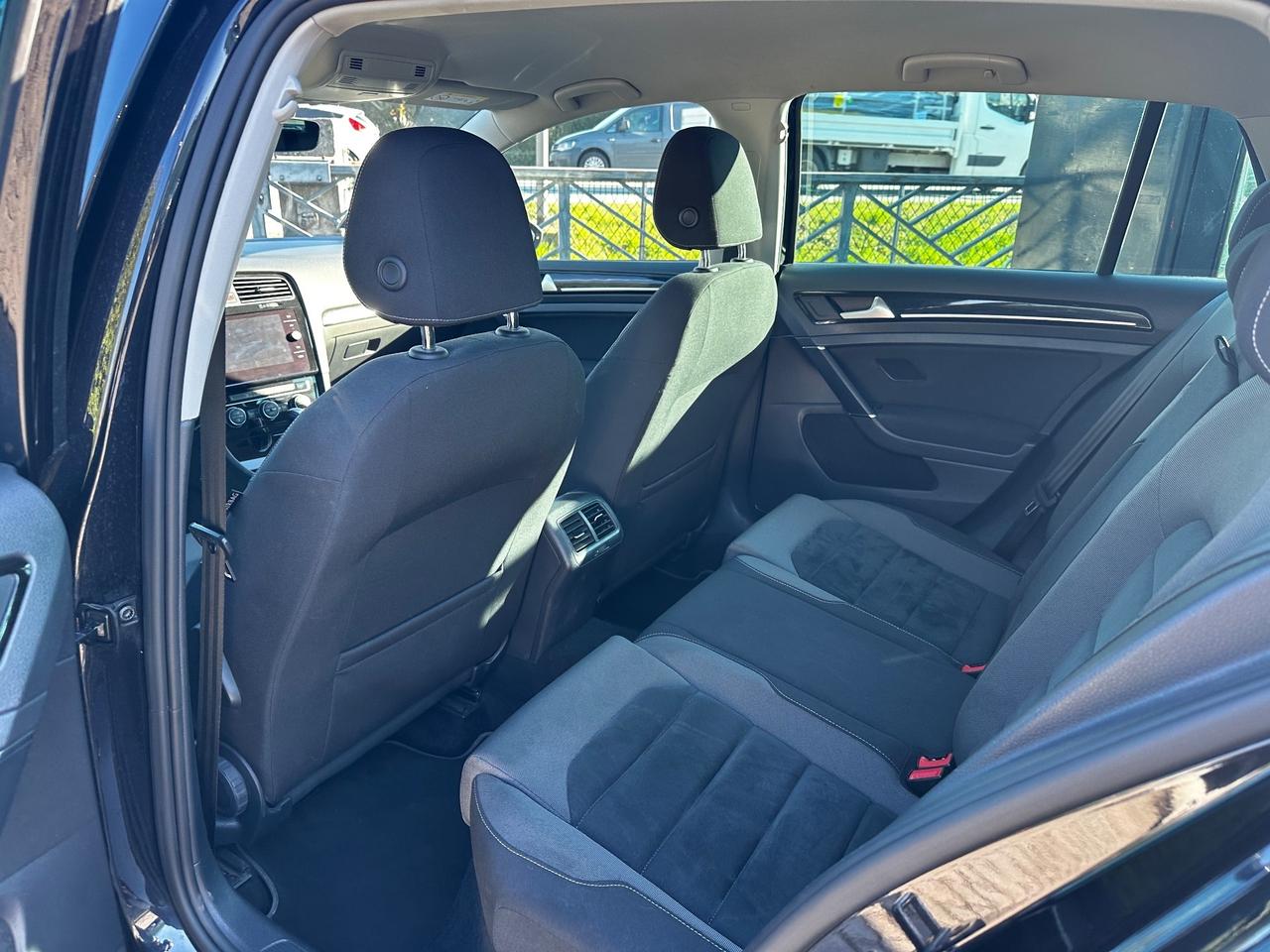 Volkswagen Golf 1.6 TDI 115 CV DSG 5p. Highline BlueMotion Technology