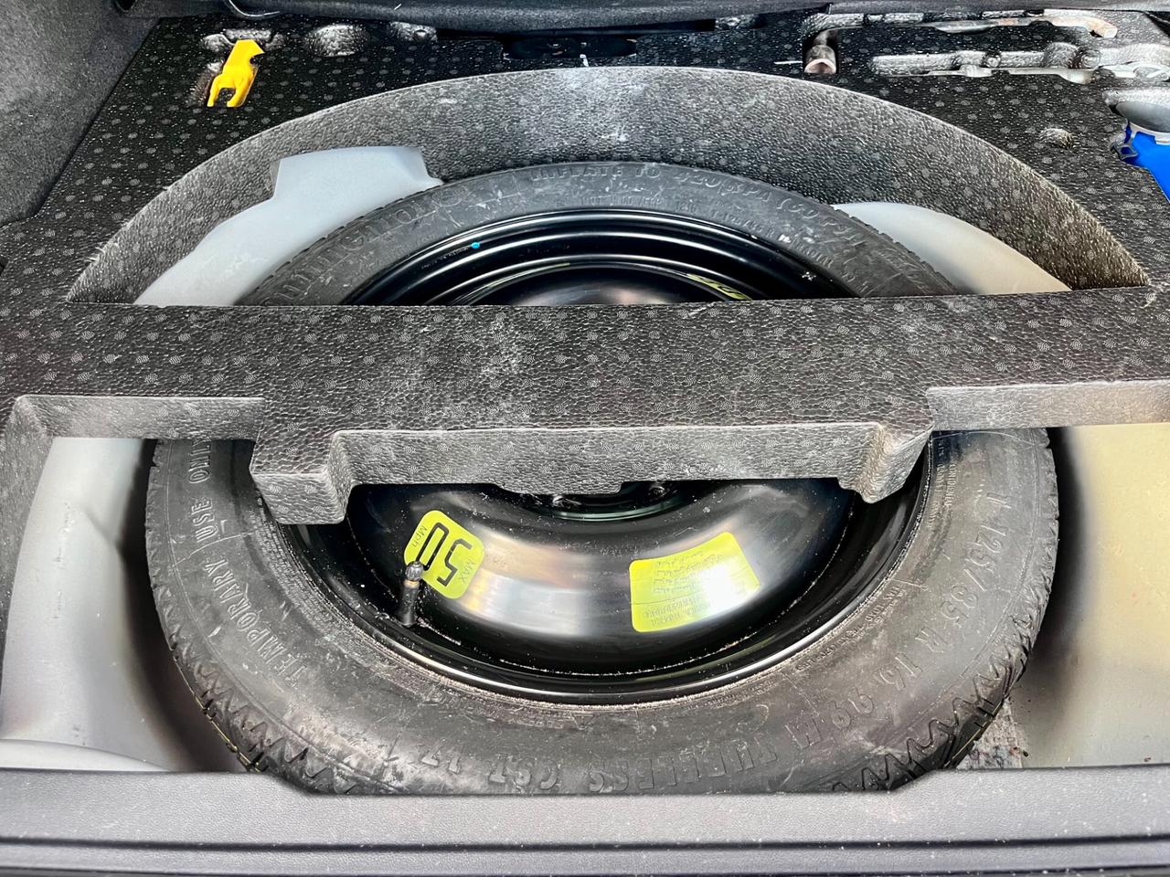 Peugeot 2008 1.6 BlueHDi 100cv Allure 2016