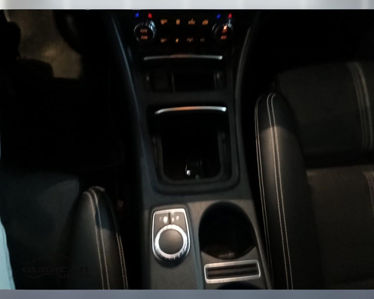 Mercedes-Benz GLA-X156 2017 - GLA 200 d Sport auto