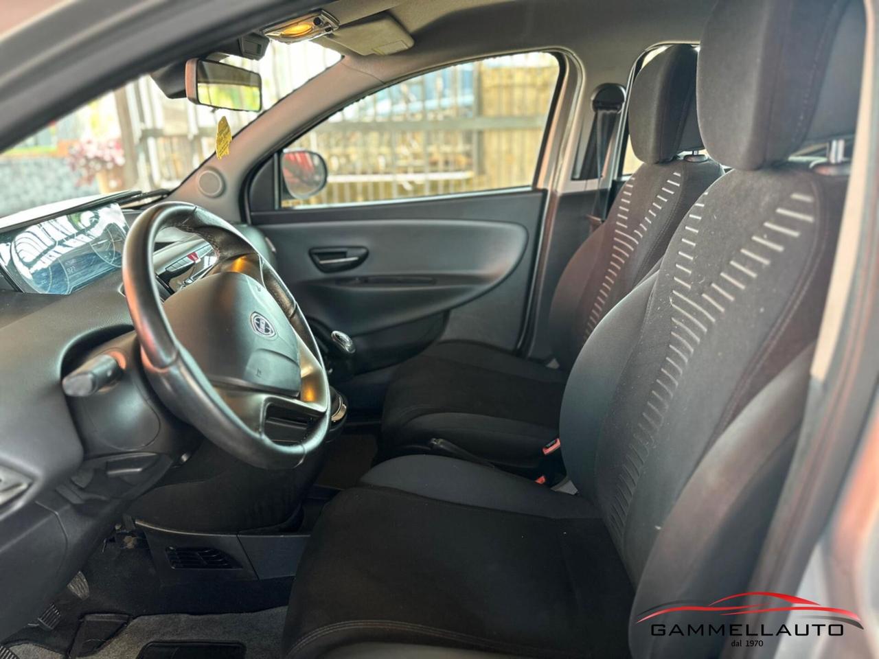 Lancia Ypsilon 1.3 mjt S&S Silver 95cv