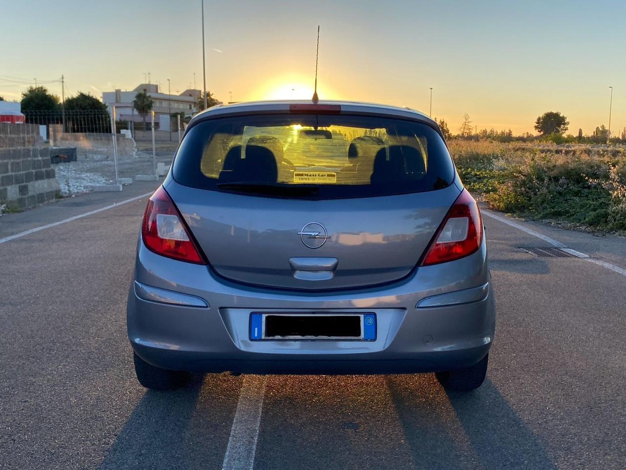 Opel Corsa 1.2 80CV 5 porte GPL-TECH Club
