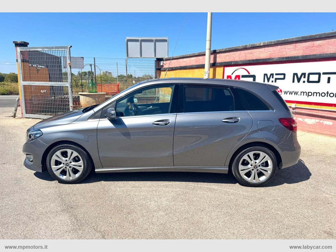 MERCEDES-BENZ B 180 PREMIUM 1.5 D 116CV AUTOMATICA