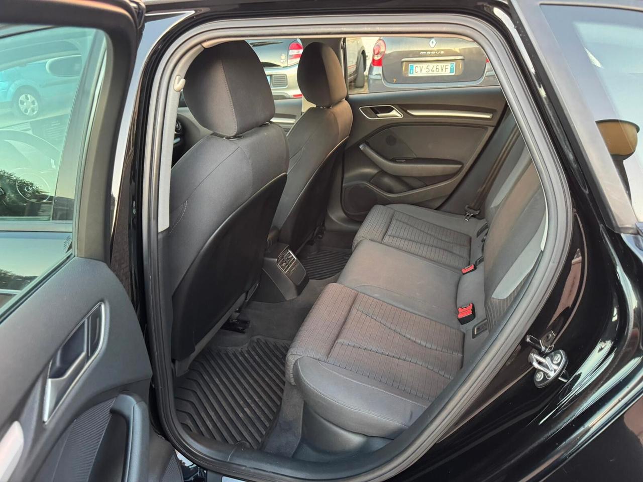 Audi A3 SPB 2.0 TDI 150 CV clean diesel Attraction