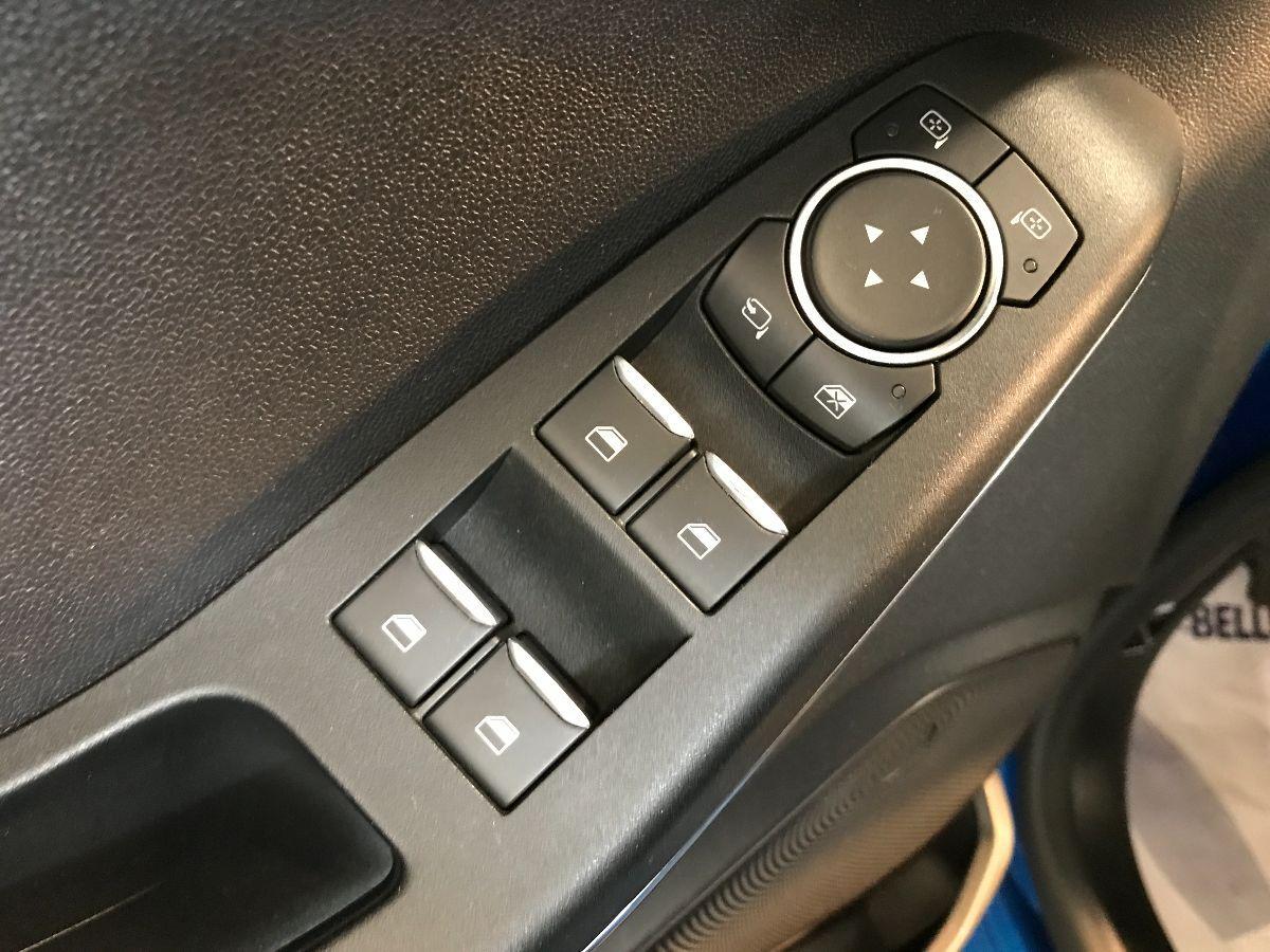 FORD Fiesta 1.1 75 CV GPL 5p. Titanium