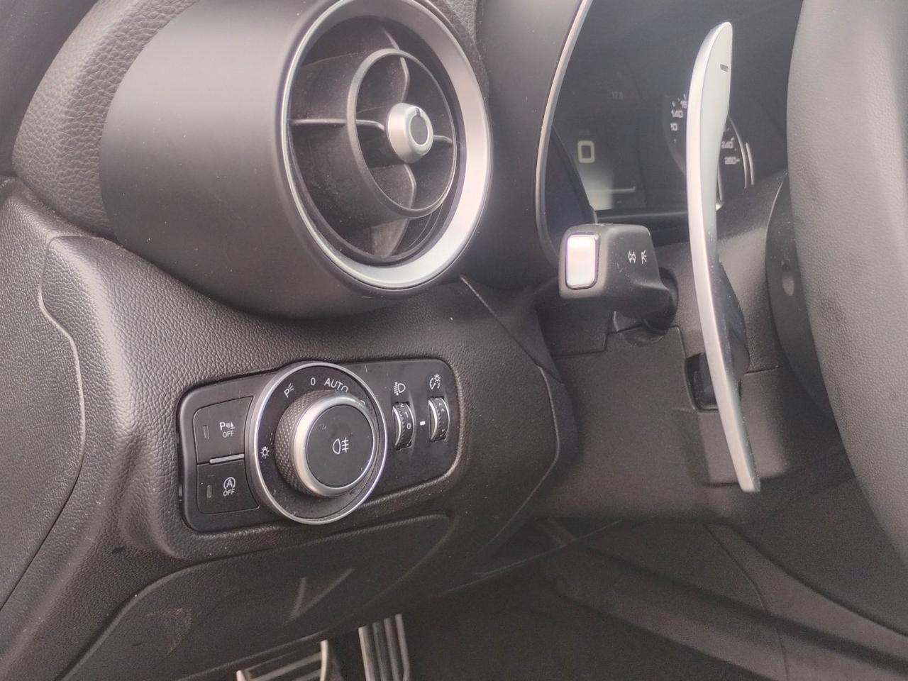 Alfa Romeo Giulia Berlina Giulia 2.2 t VELOCE Q4 210cv.PREZZO REALE