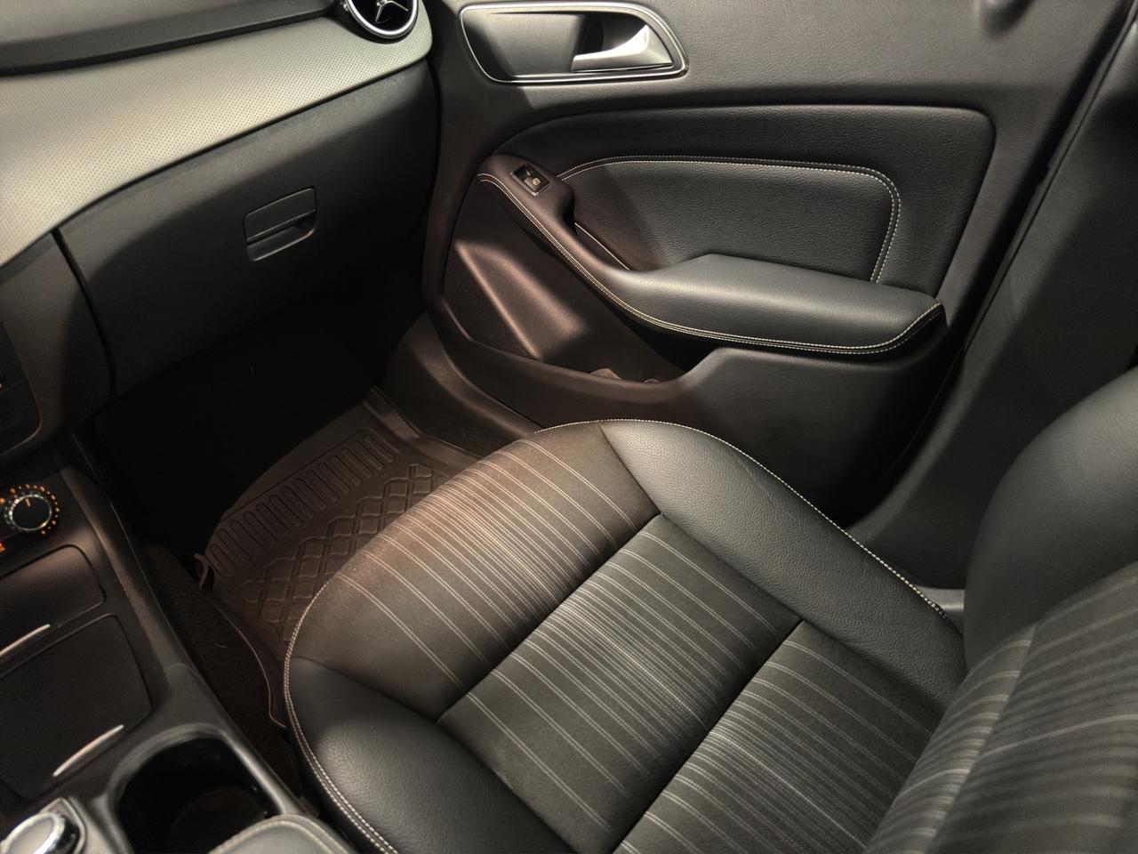 Mercedes-benz B 180 CDI Premium