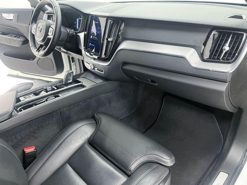 Volvo XC60 XC60 B4 (d) TRAZ ANT 197CV AUT R DESIGN **AUTOCARRO N1**