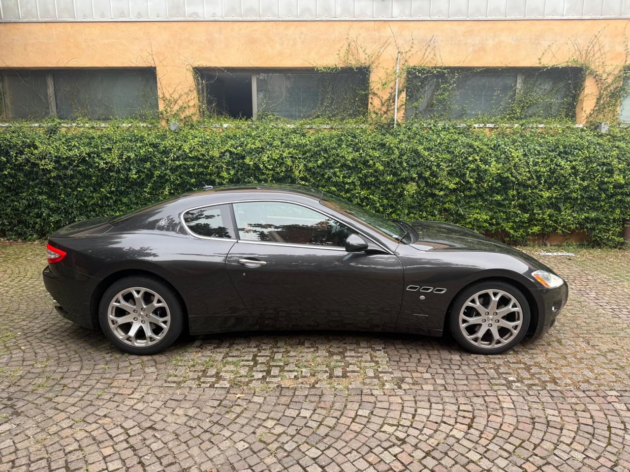 Maserati GranTurismo 4.2 V8