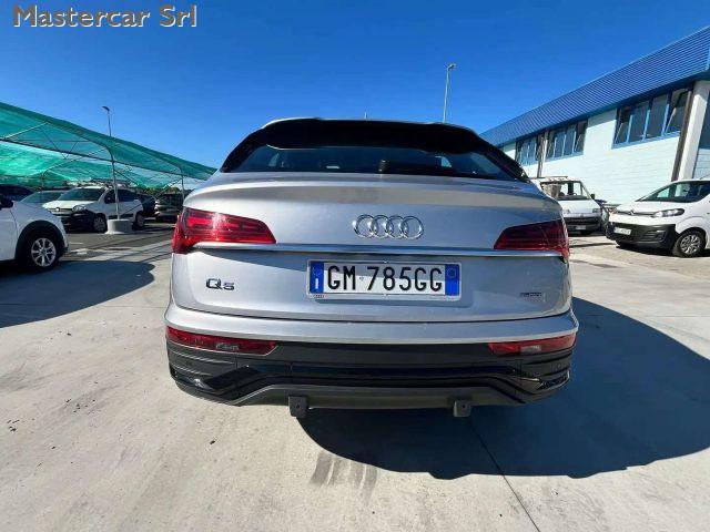 AUDI Q5 Sportback 40 2.0 tdi Advanced 4x4 s-tronic GM785GG