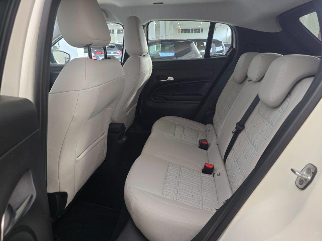 Fiat 600 Hybrid DCT MHEV La Prima