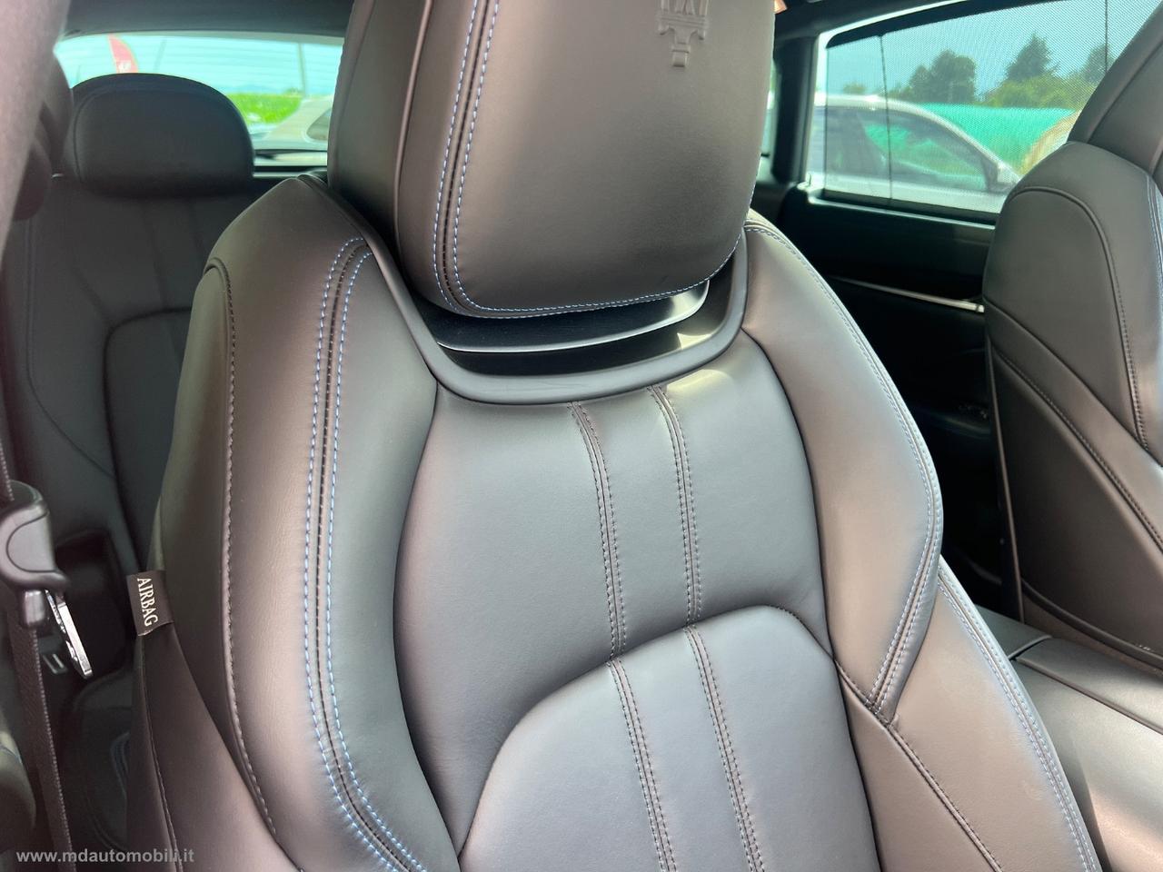 MASERATI Levante 330 CV MHEV AWD GT TETTO 21 IVA ESPOSTA