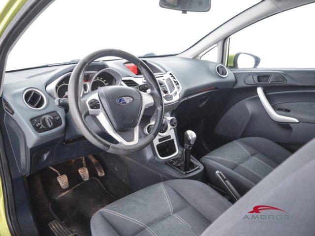 FORD Fiesta 1.4 TDCi 68CV 3 porte Titanium