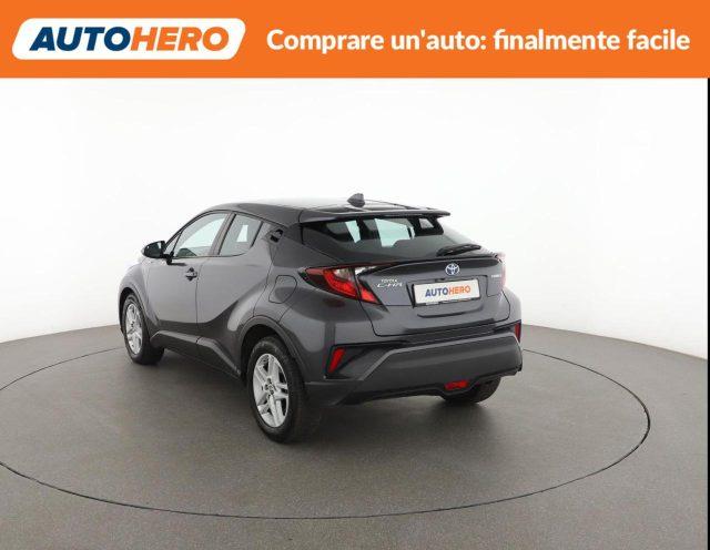 TOYOTA C-HR 1.8 Hybrid E-CVT Business