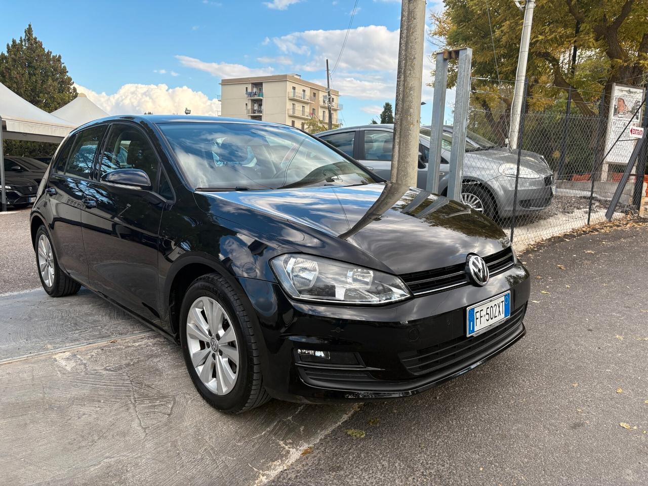 Volkswagen Golf VII 1.6 TDI Highline