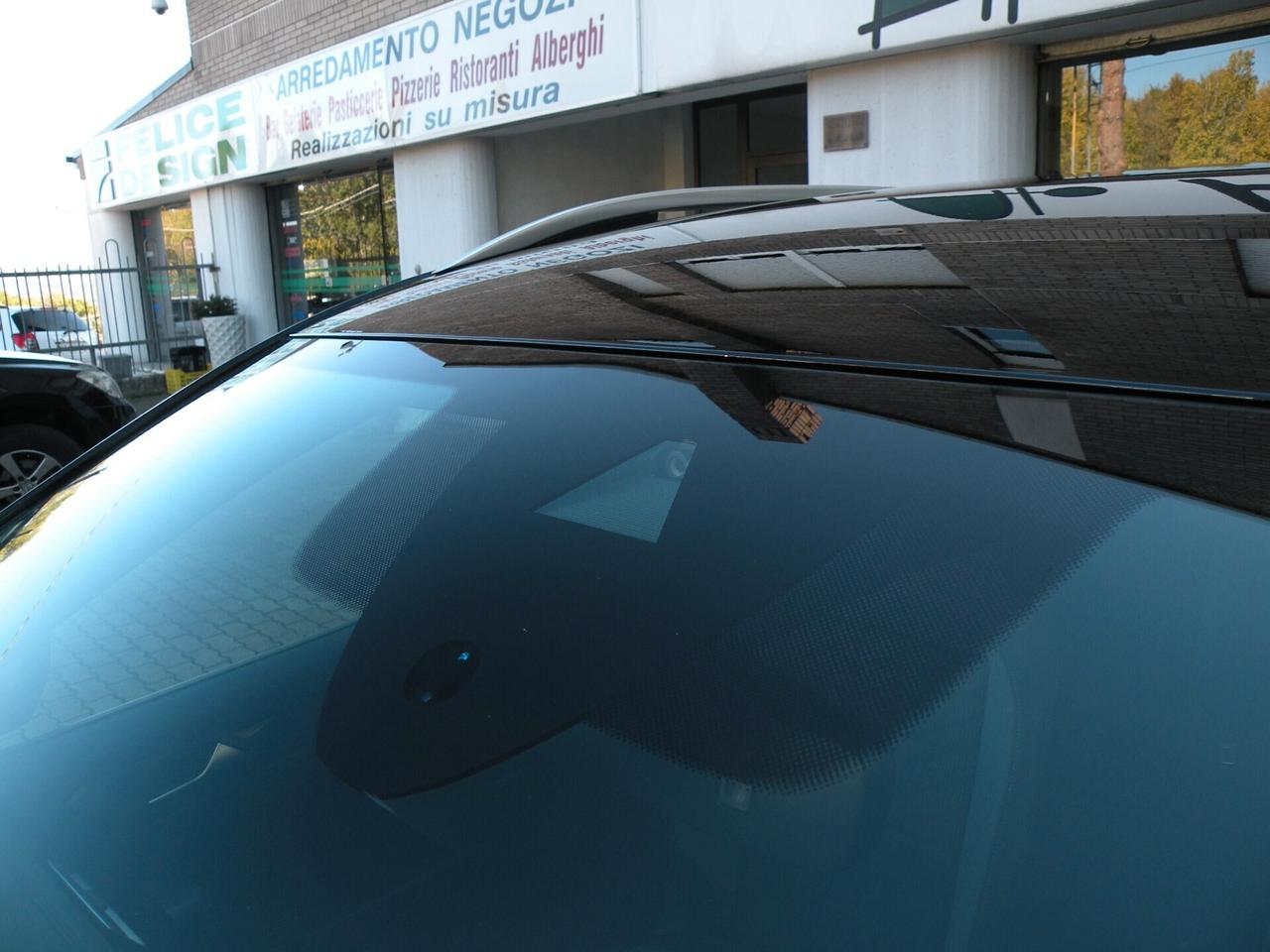 VOLKSWAGEN T-ROC 1.0 TSI 116CV R-LINE 2025 KM0