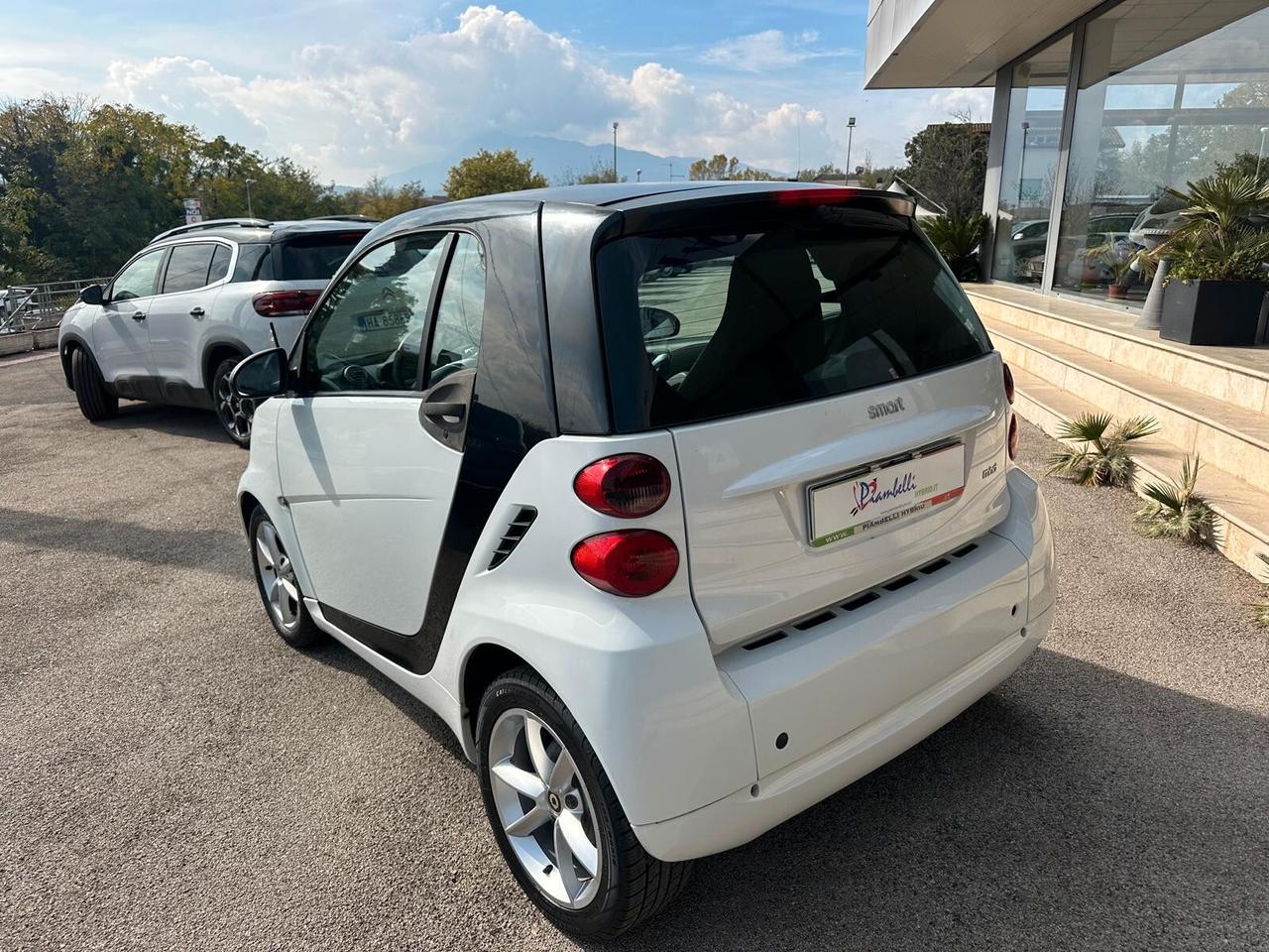 Smart ForTwo 1000 52 kW coupé passion NEOPATENTATI