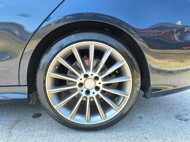 MERCEDES-BENZ C 220 d Auto Premium