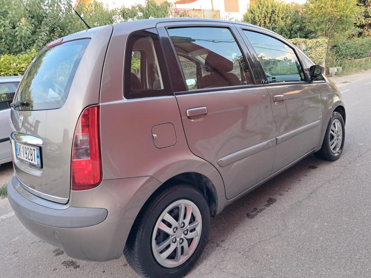 Lancia MUSA 1.4 16V Platino Plus neopatentati