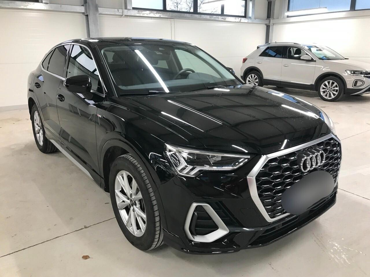 Audi Q3 SPB 35 TFSI S tronic line edition - GARANZIA FINO AL '29/150.000 KM