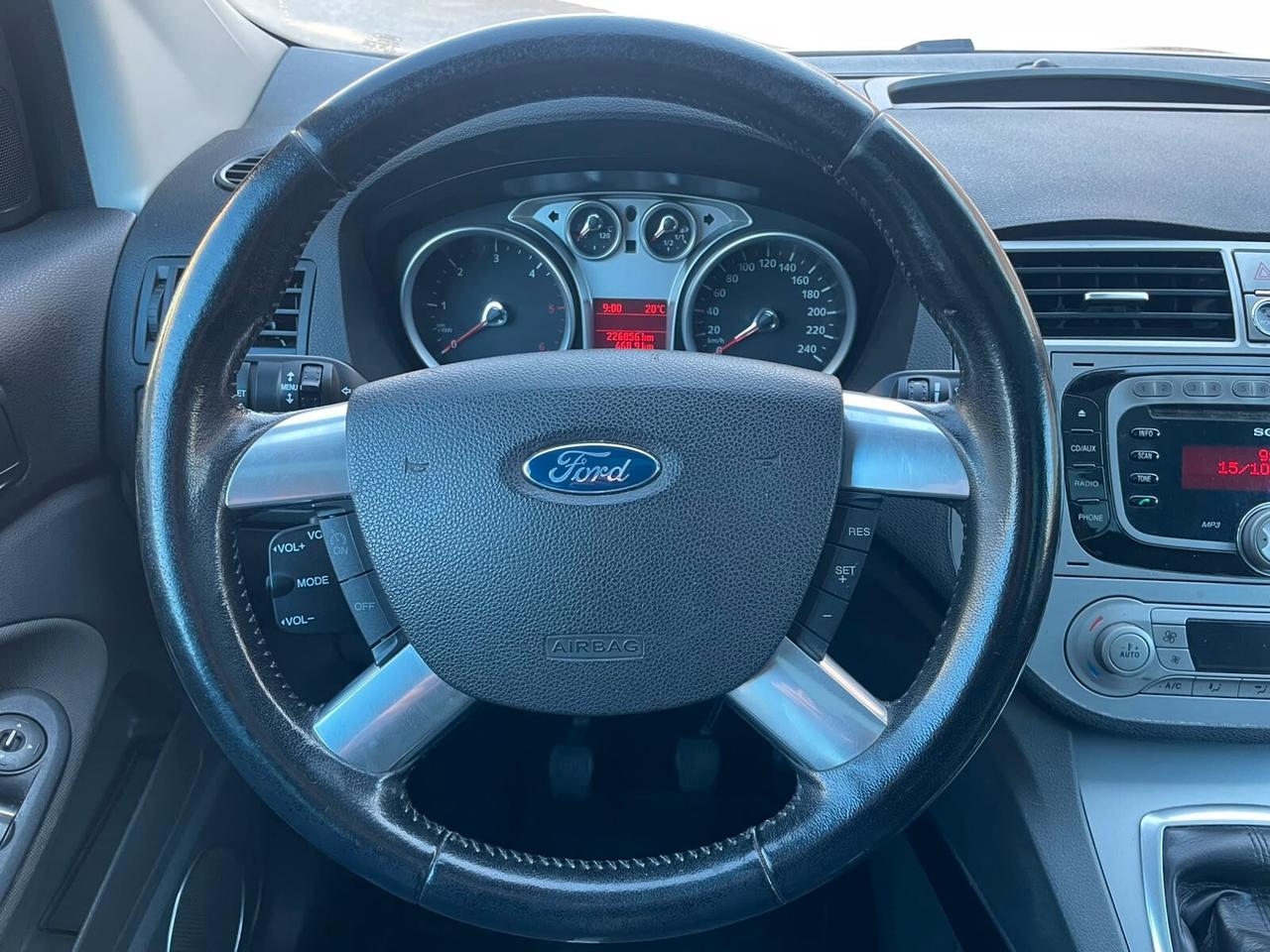 Ford Kuga 2.0 TDCi 163 CV 4WD Titanium DPF