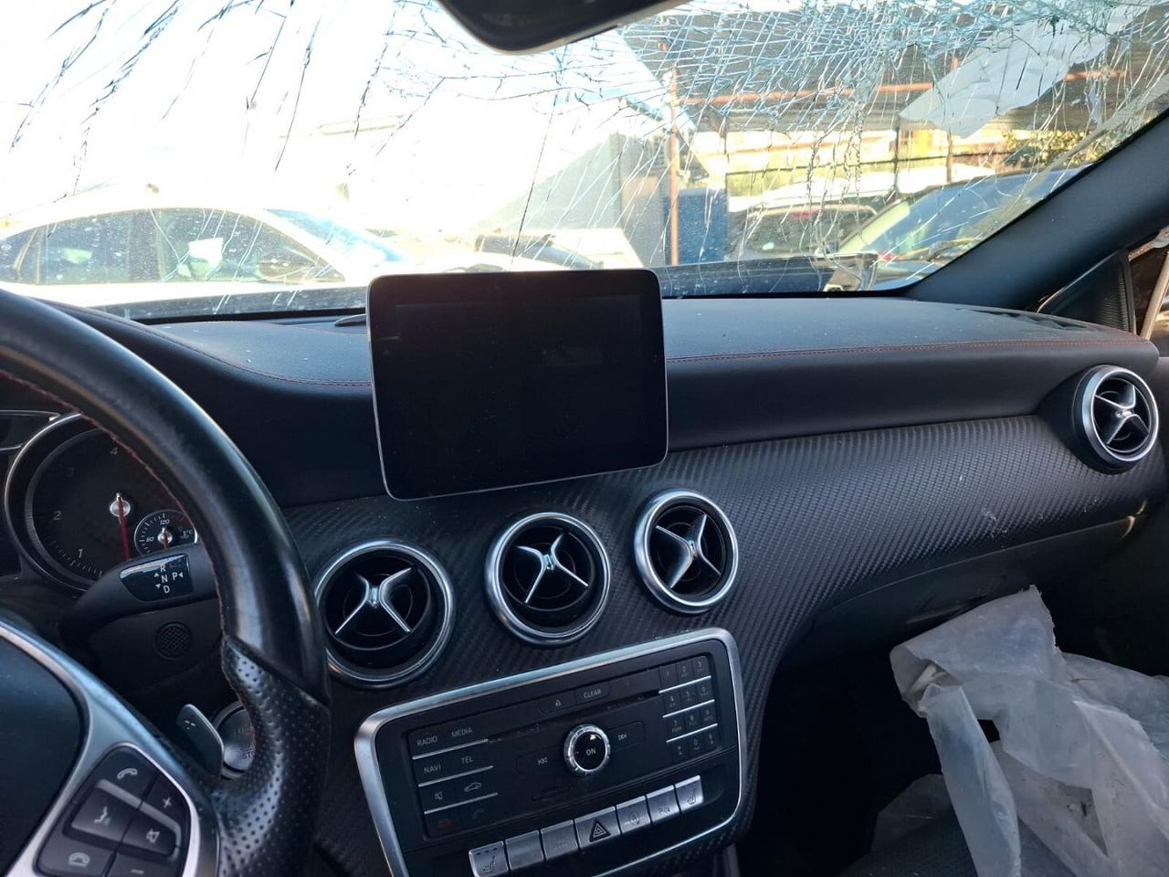 MERCEDES CLASSE A 180 CDI AMG SINISTRATA AUT.