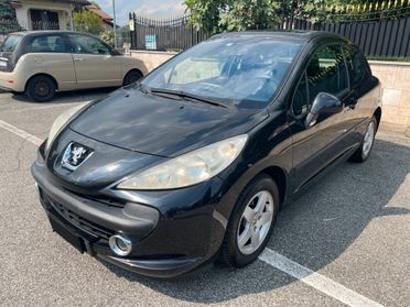 Peugeot 207 1.4 88CV 3p. ONE Line