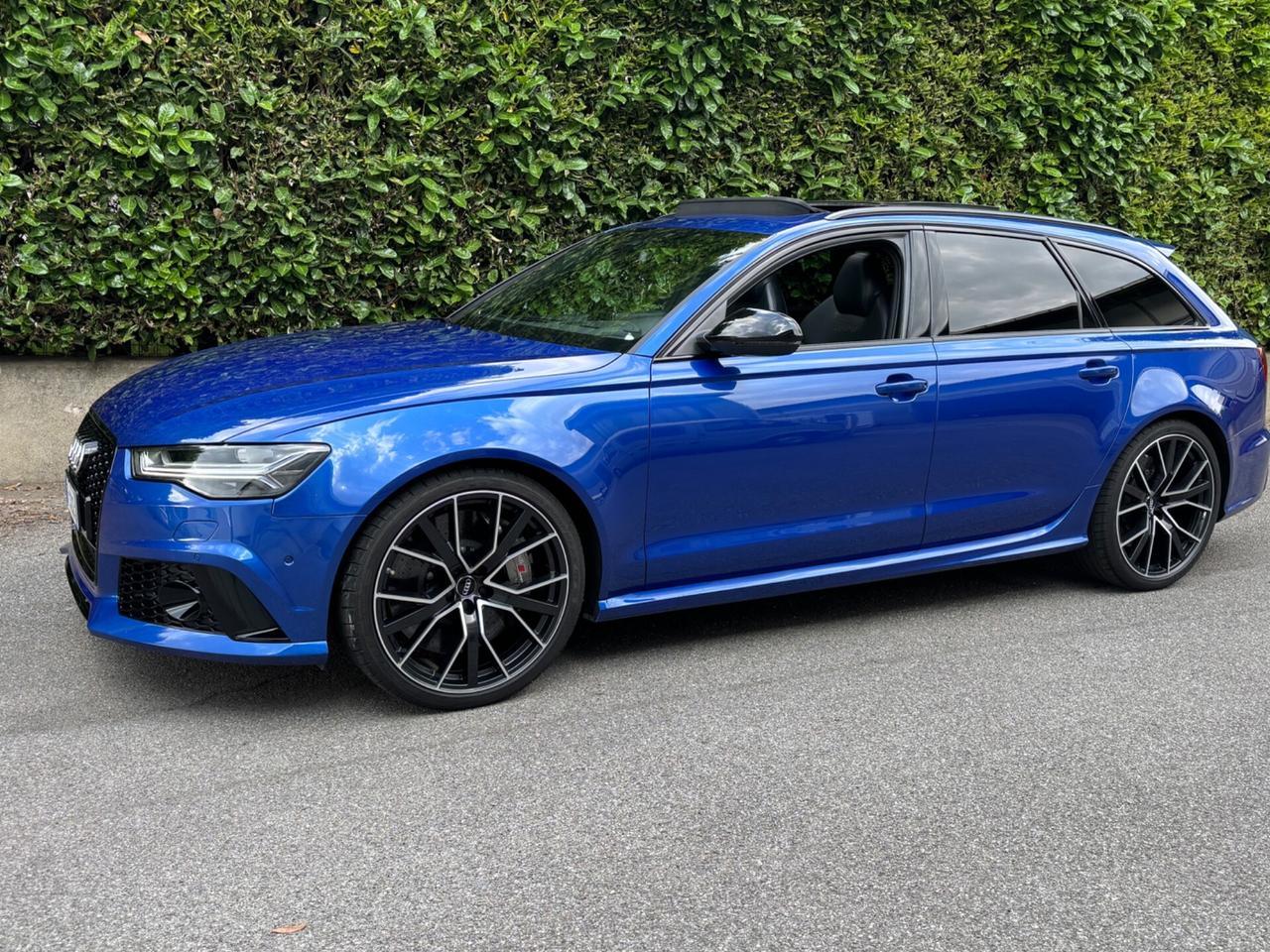 Audi RS6 RS 6 Avant 4.0 TFSI quattro tiptronic performance