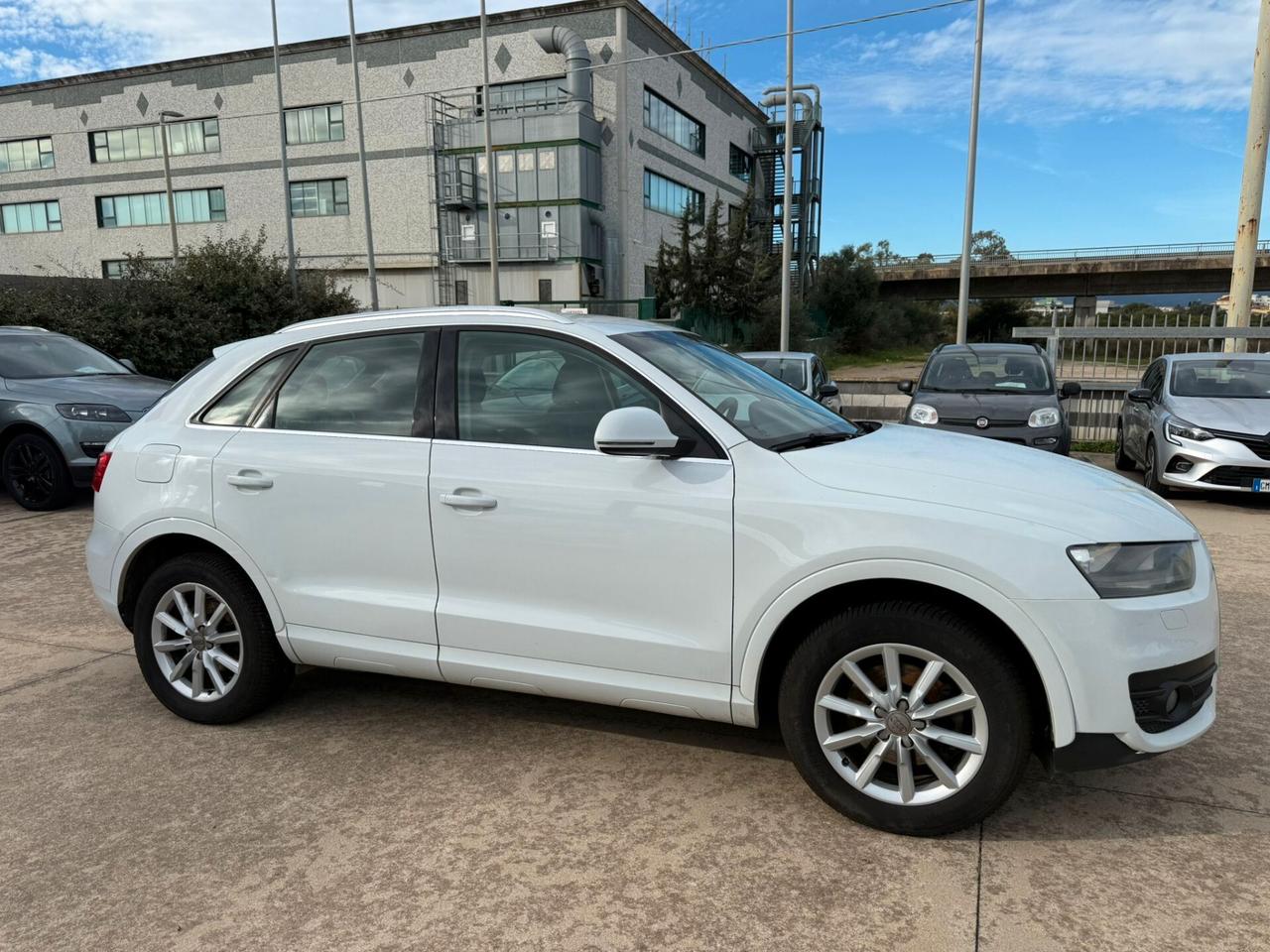 Audi Q3 2.0 TDI 184 CV quattro S tronic Business