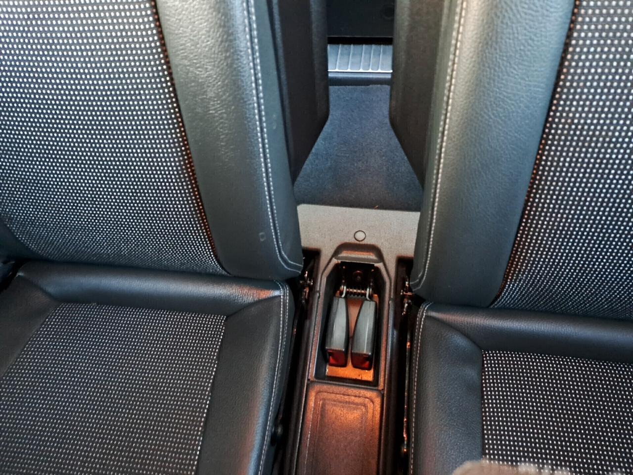 Opel Zafira 1.9 CDTI 120CV Cosmo 7 POSTI