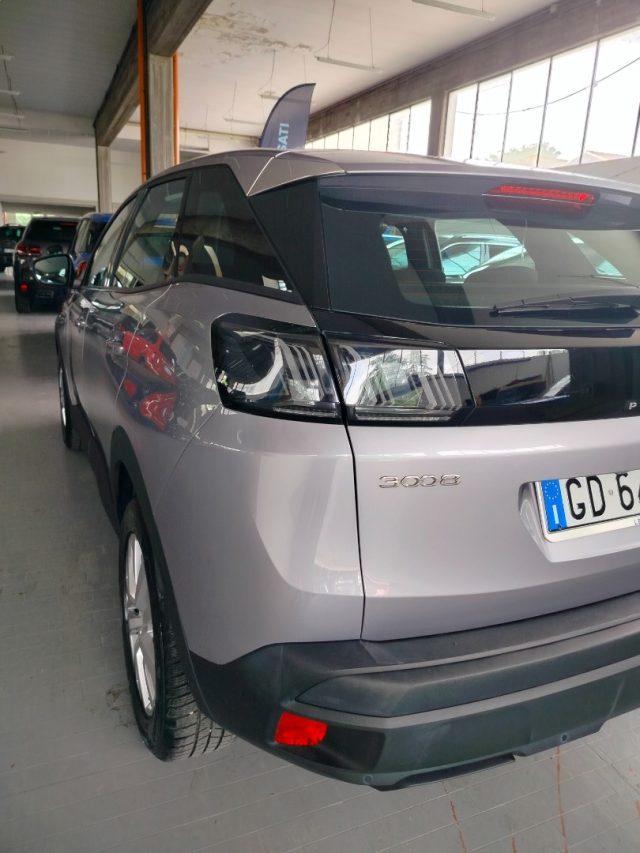 PEUGEOT 3008 BlueHDi 130 S&S Active Business