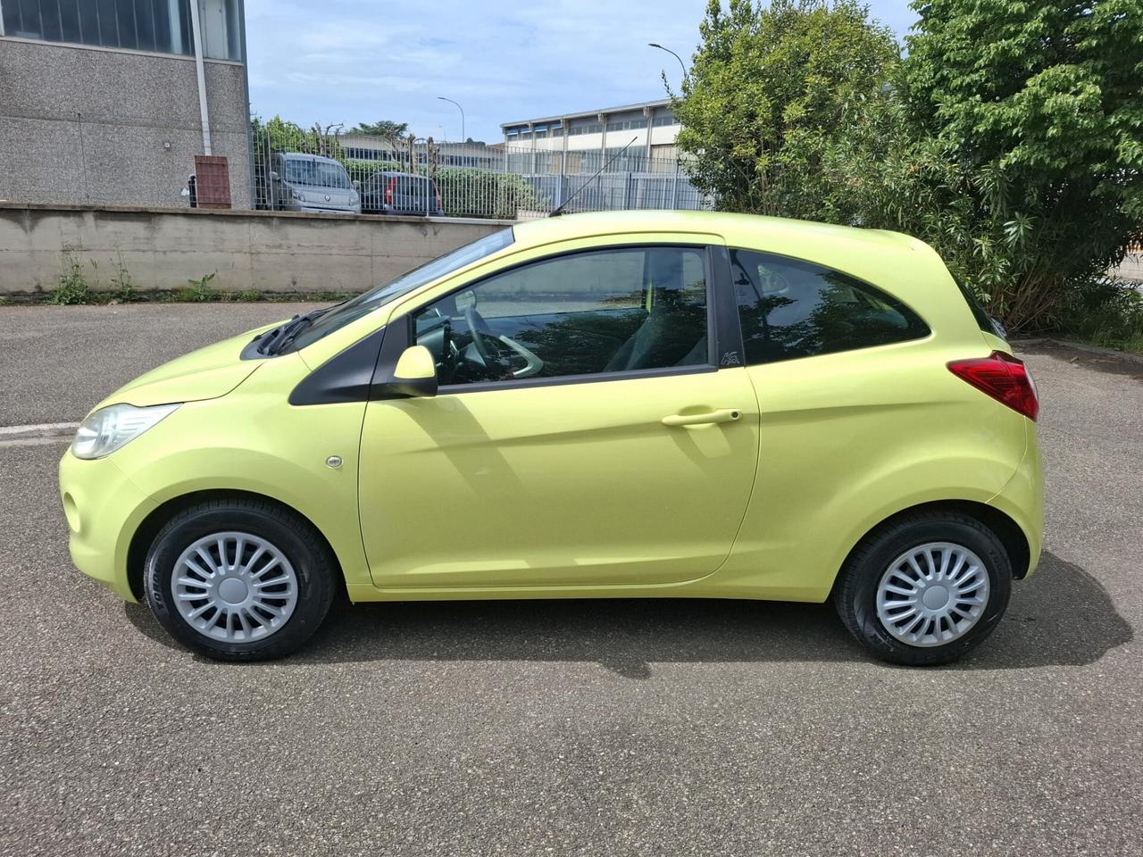 Ford Ka 1.2 SOLAMENTE 104.000 KM NEOPATENTATI