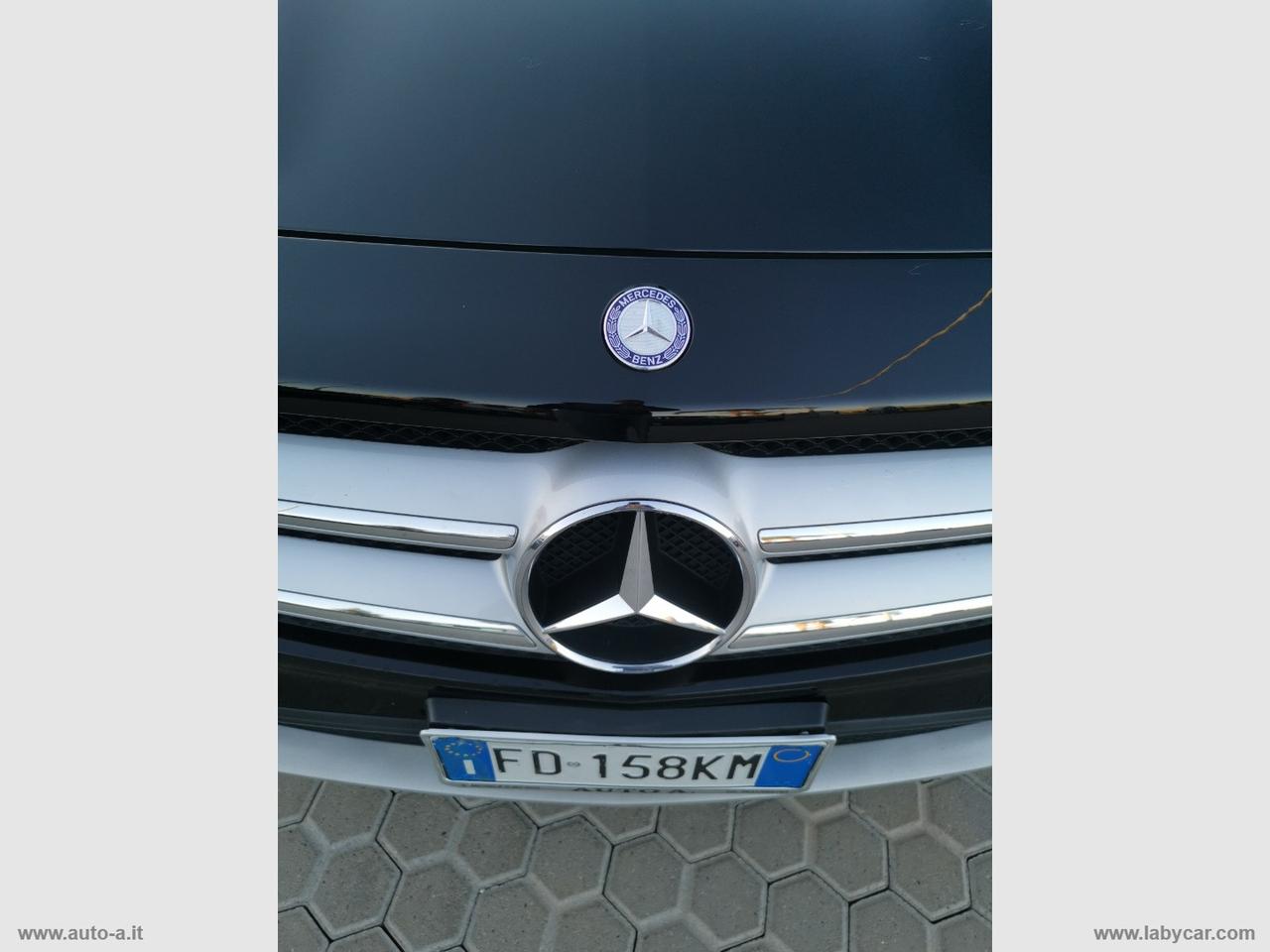 MERCEDES-BENZ GLA 180 d Automatic Sport