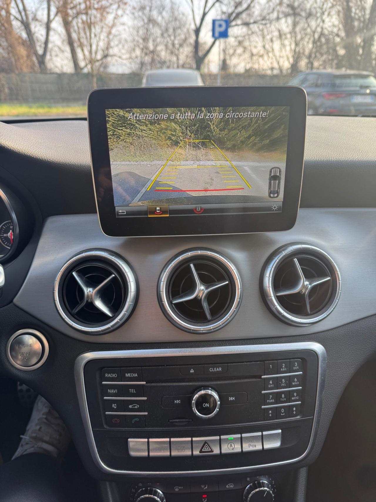 MERCEDES CLA 200 d PREMIUM AMG 67000 KM