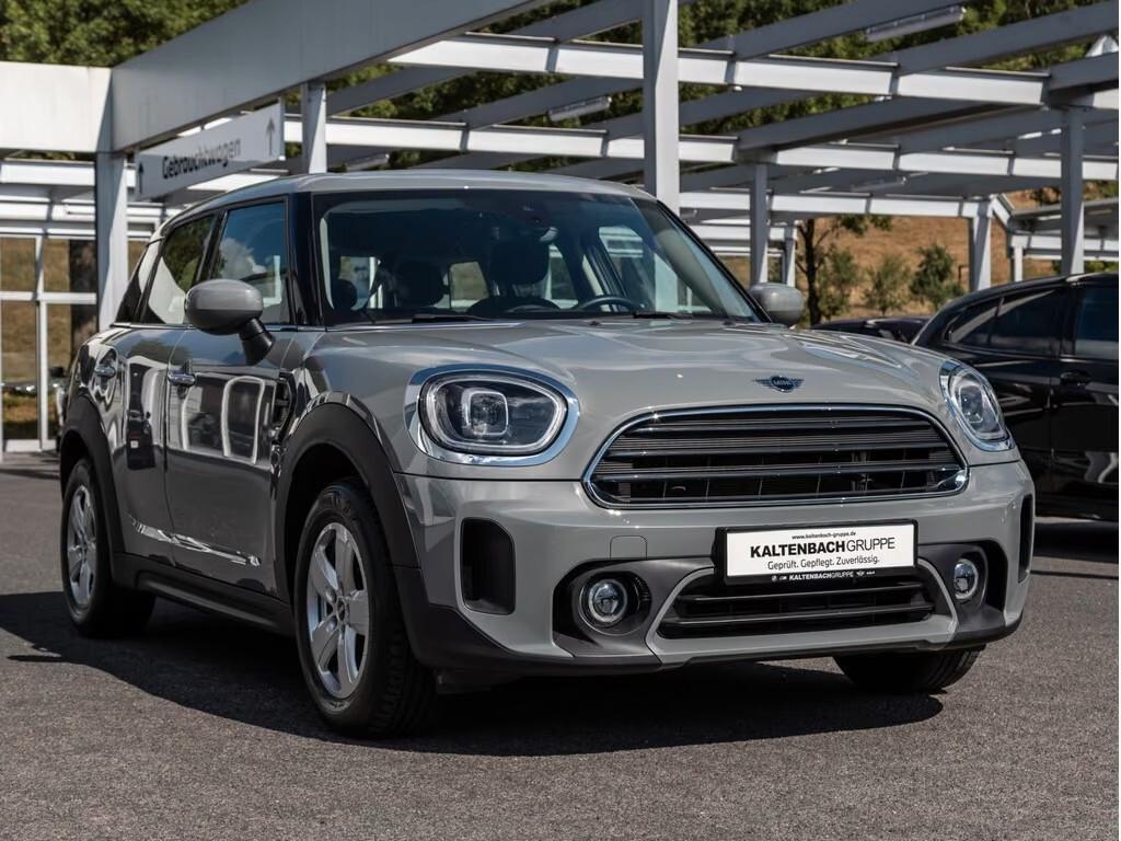 Mini Cooper Countryman 1.5 Essential