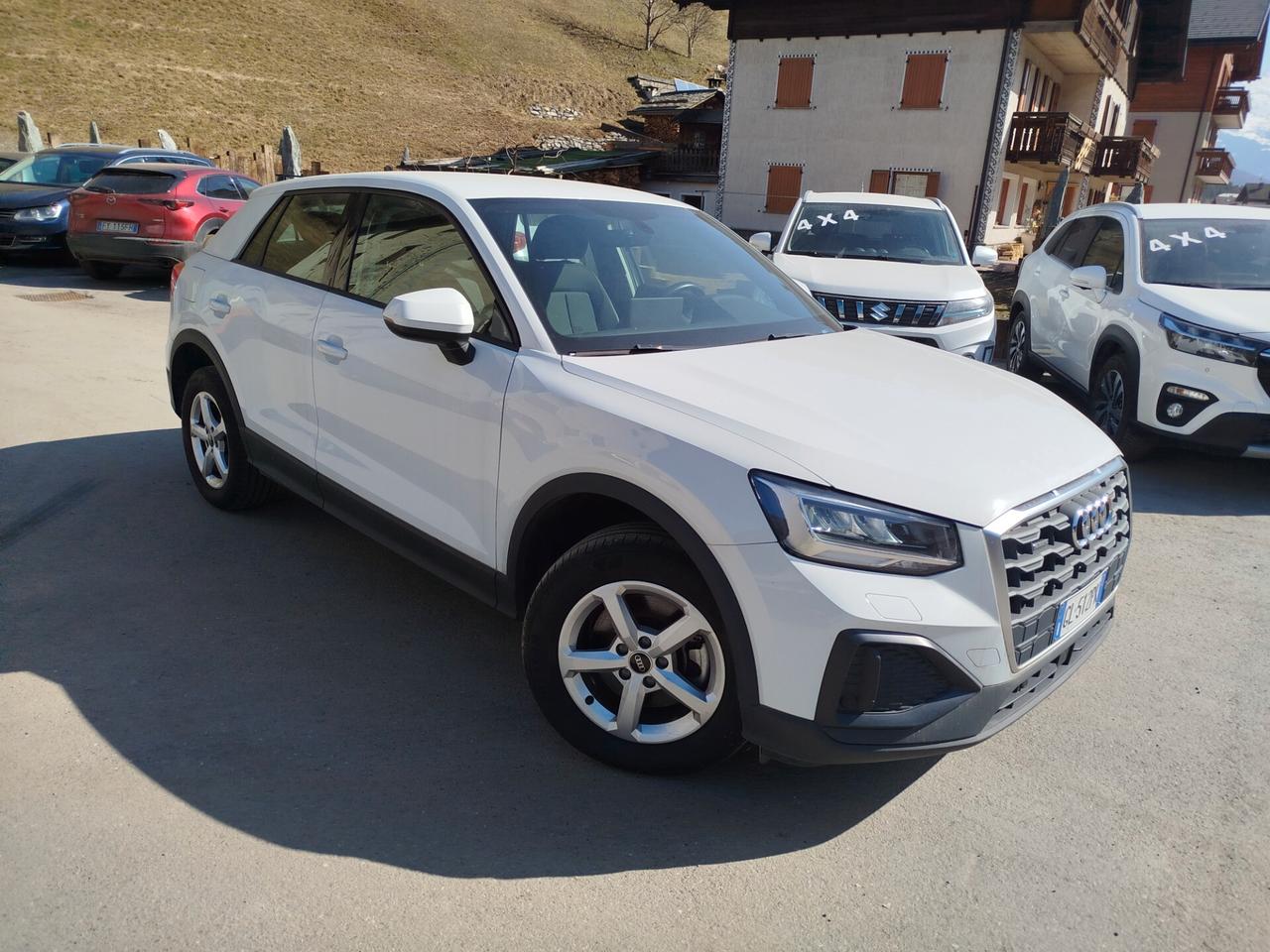 Audi Q2 35 TDI quattro S tronic Business