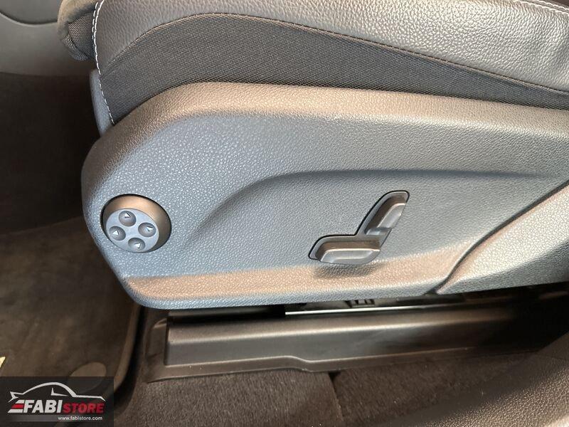 Mercedes-Benz GLC 200 d 4Matic Automatic Premium Plus - LED, Camera, Navi, Portellone ecc