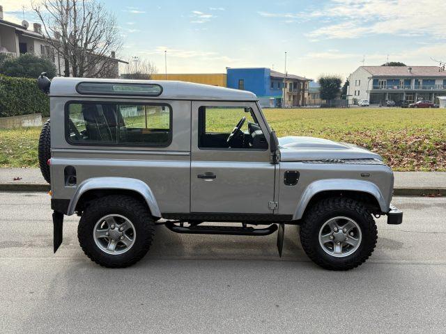 LAND ROVER Defender 90 2.2 SE TD4 Station Wagon UNICO PROPRIETARIO