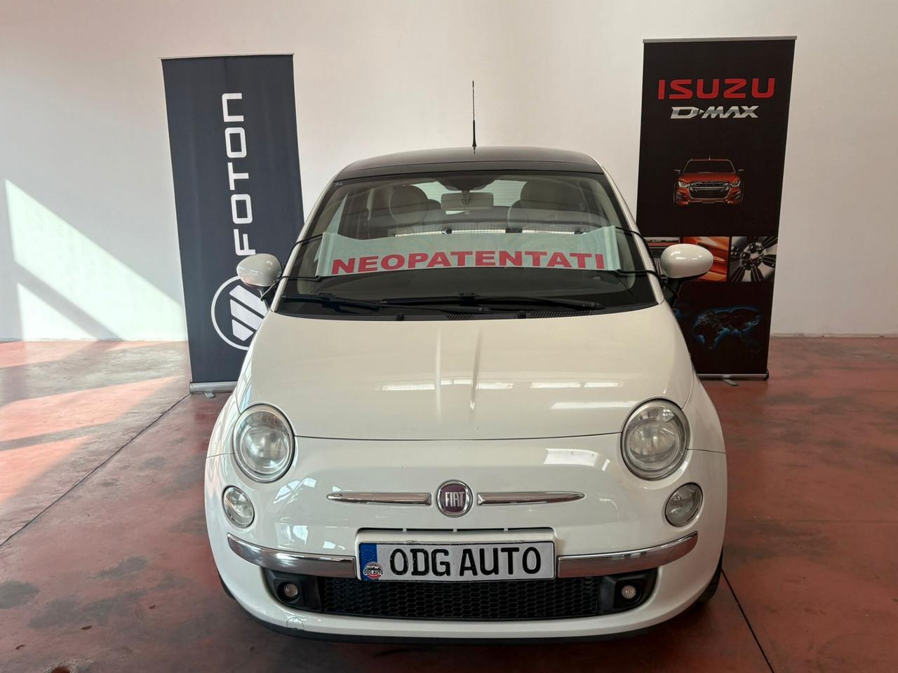 FIAT 500 SPORT CAMBIO AUT. Benz. 1.2 CV 69 Km 79.906 PER NEOPATENTATI garanzia 12 mesi