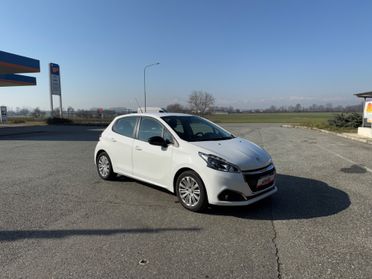 Peugeot 208 PureTech 82 5 porte Allure