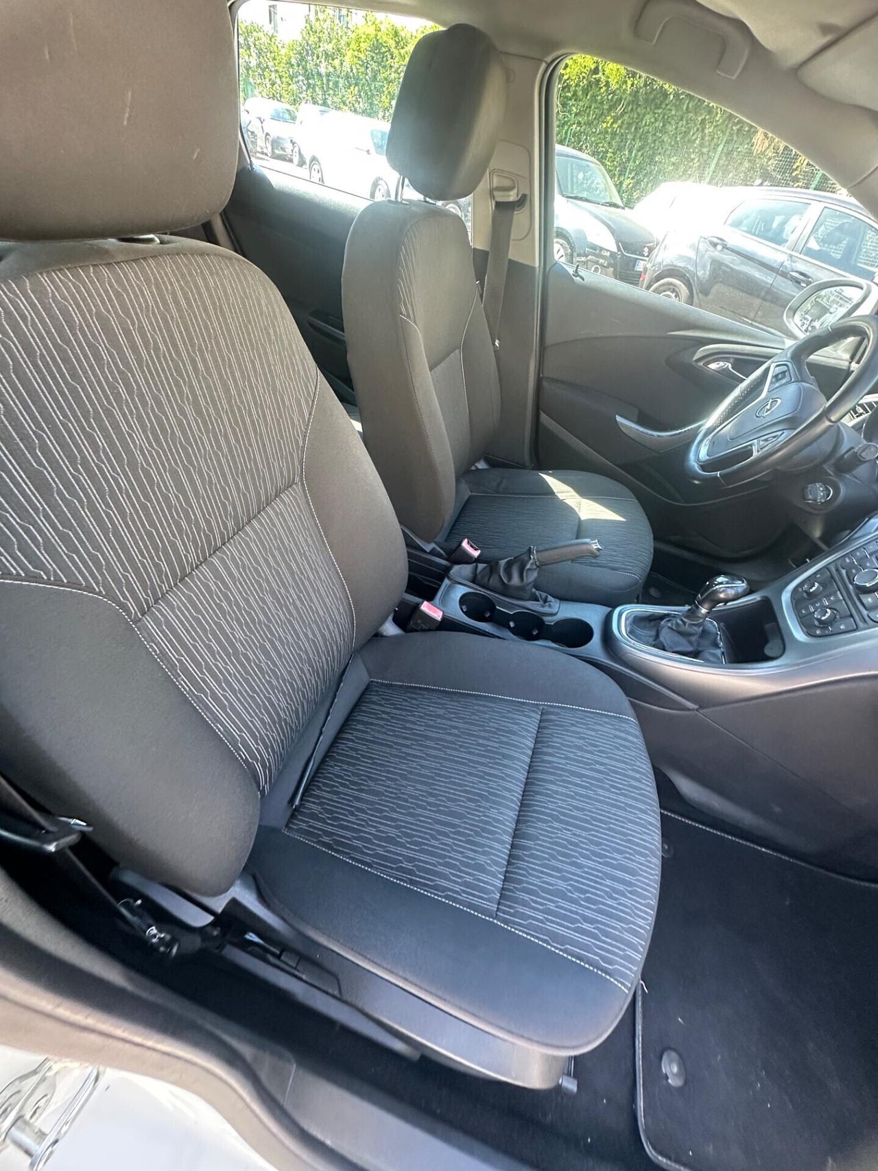 Opel Astra 1.7 CDTI 110CV Sports Tourer Cosmo