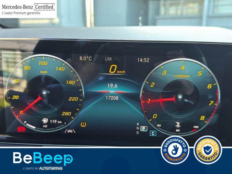 Mercedes-Benz GLA 180 PREMIUM AUTO