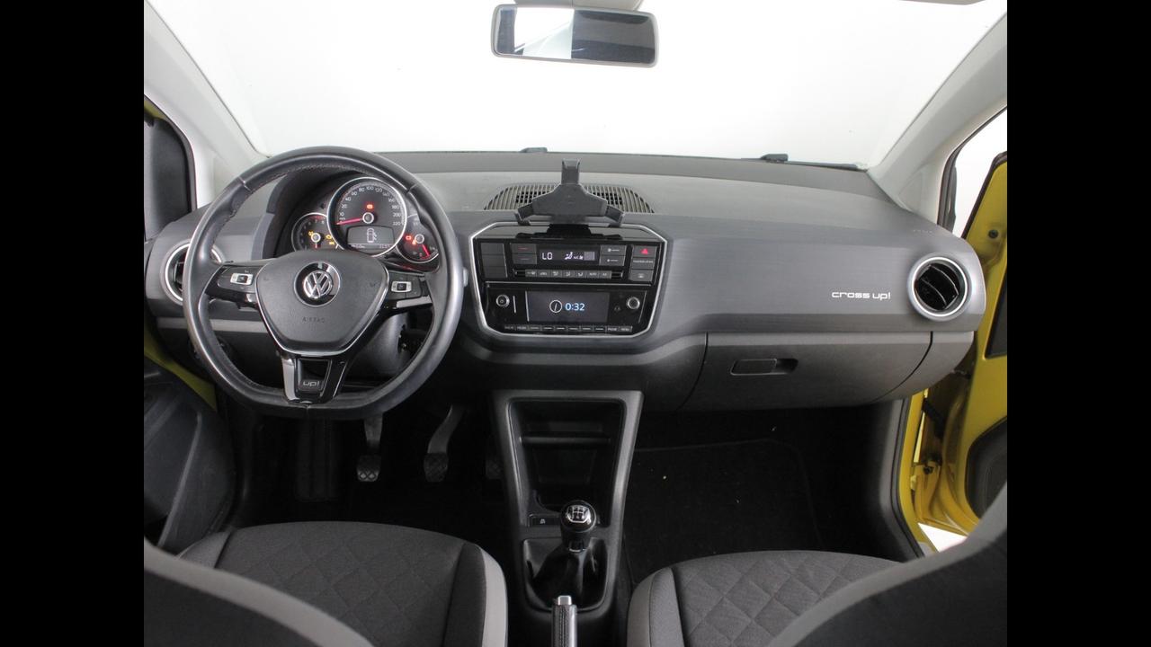 VOLKSWAGEN up! 5p 2017 - up! 5p 1.0 Cross up! 75cv