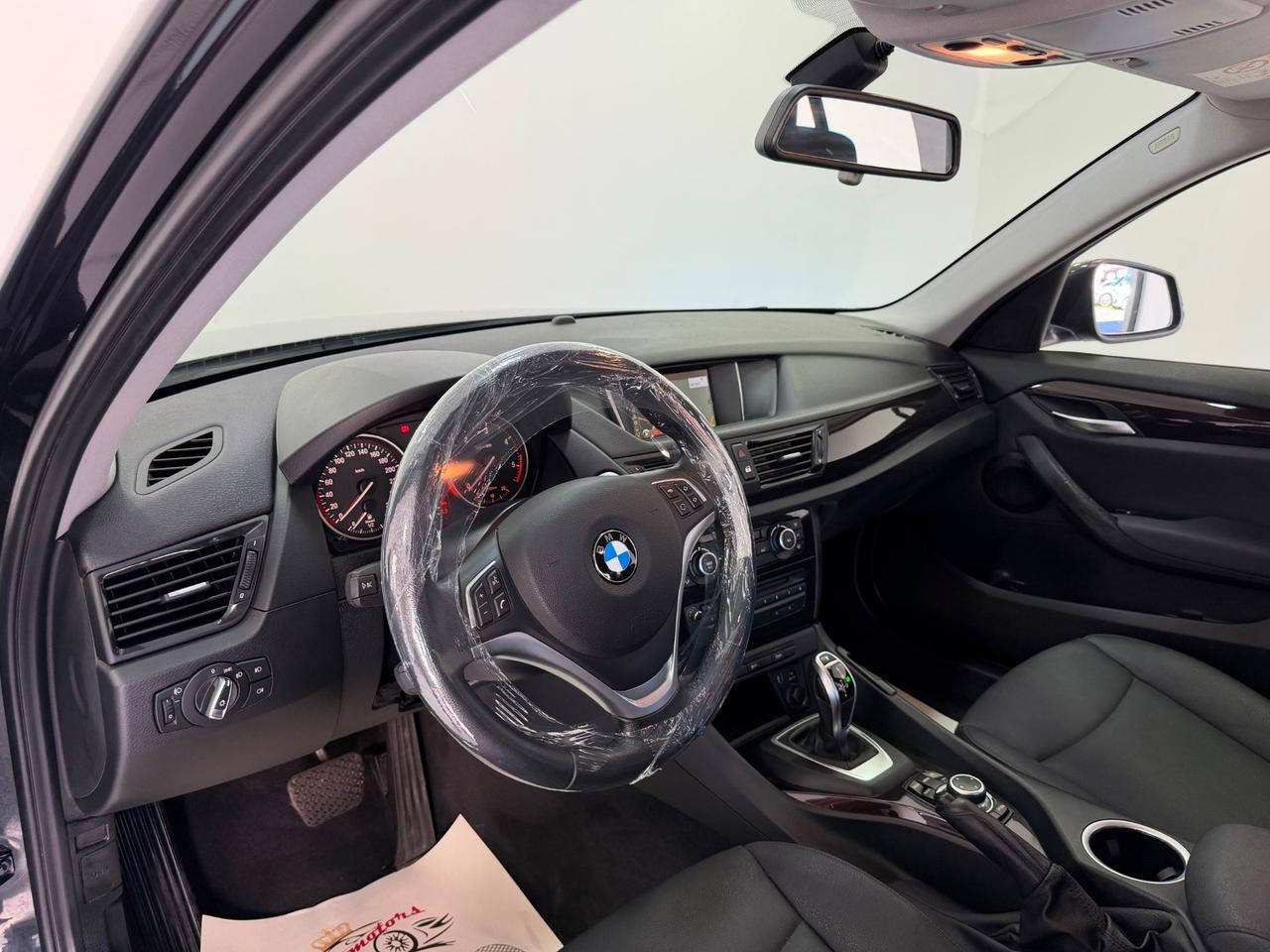 Bmw X1 sDrive18d X Line
