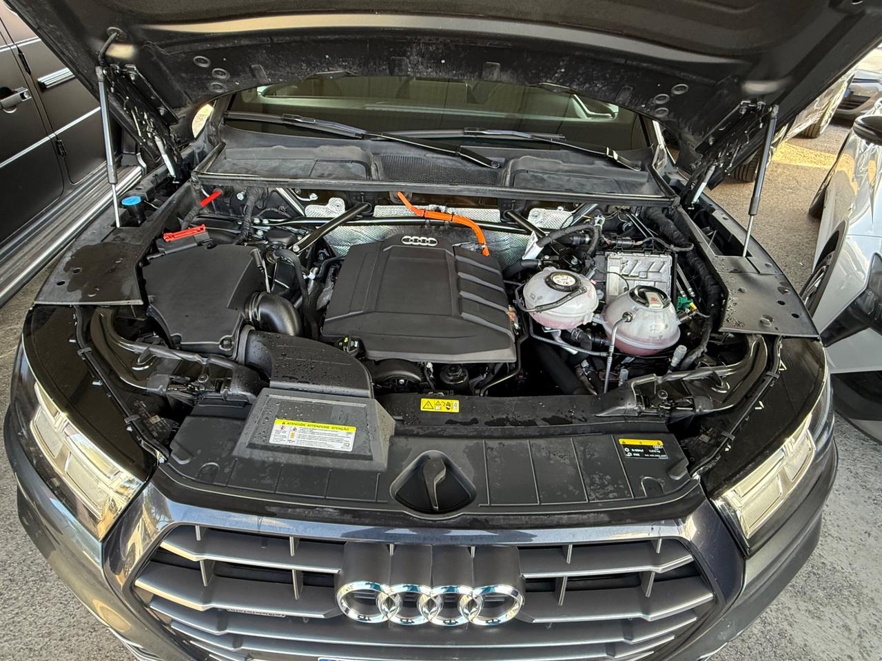 Q5 55 TFSI e quattro S tronic S line-unipro-STRAFULL